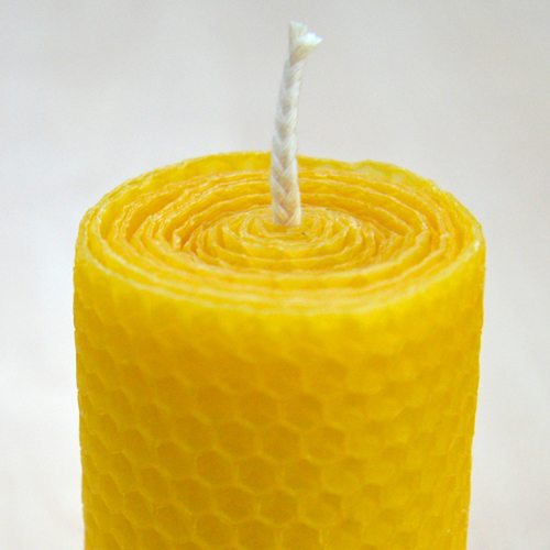 Pure beeswax chunky candle